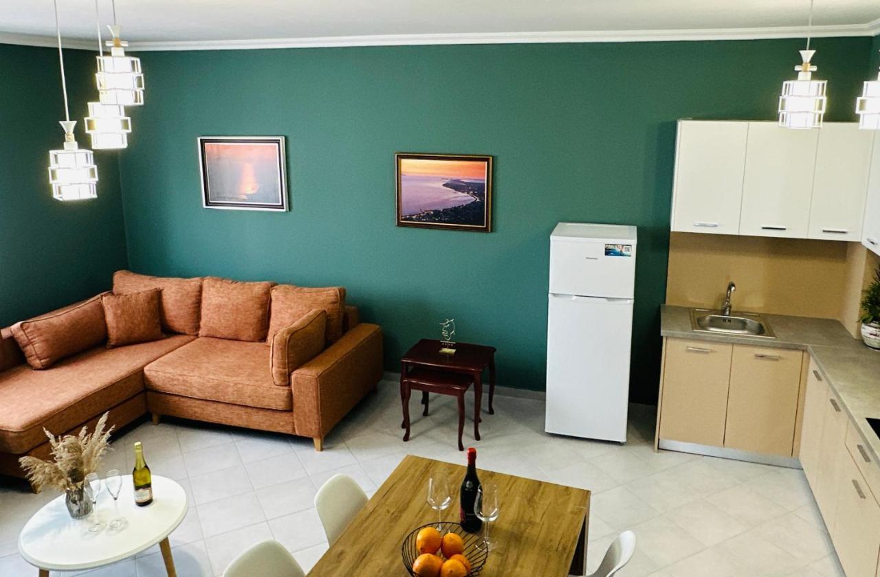Family Suite Residence Влёра Экстерьер фото
