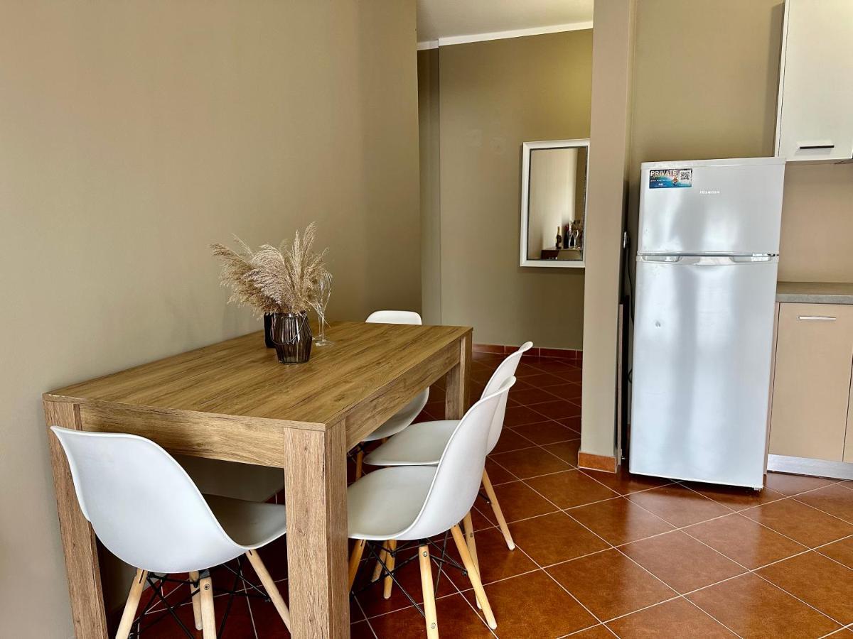 Family Suite Residence Влёра Экстерьер фото