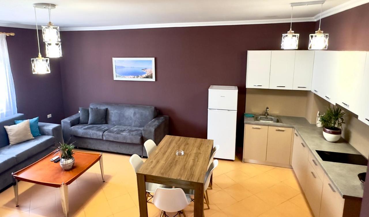 Family Suite Residence Влёра Экстерьер фото